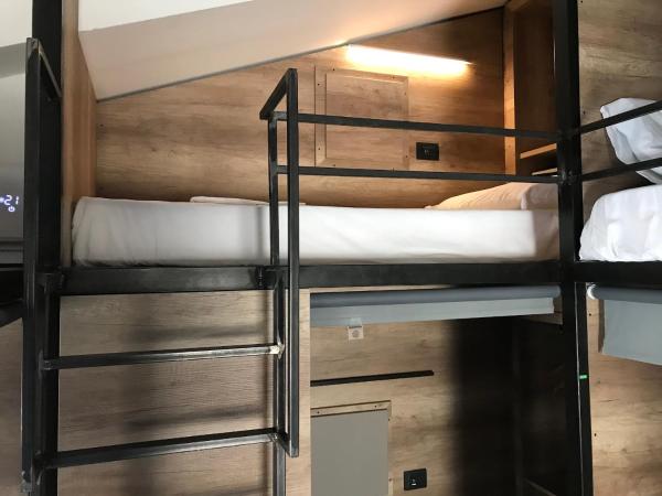 Eco Hostel : photo 2 de la chambre lit simple dans dortoir mixte