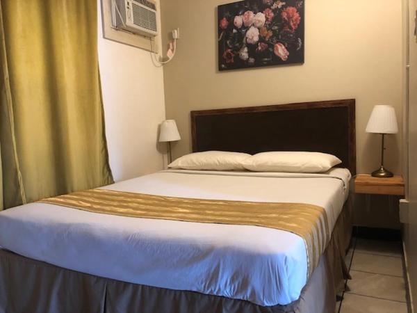 Thriftlodge Edmonton : photo 6 de la chambre chambre lit queen-size - non-fumeurs