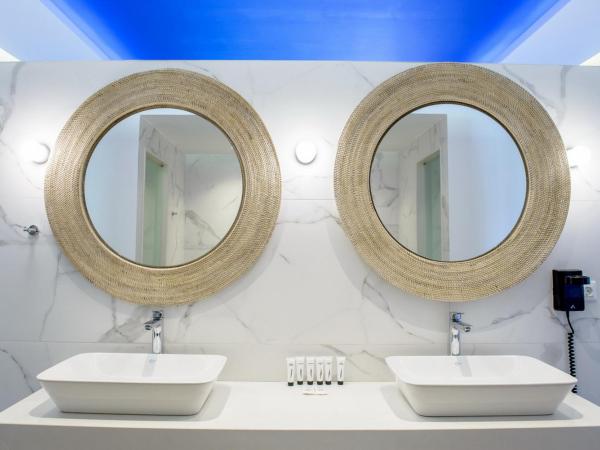 Villaggio Boutique Hotel Hersonissos - Adults Only : photo 2 de la chambre suite junior avec piscine privée