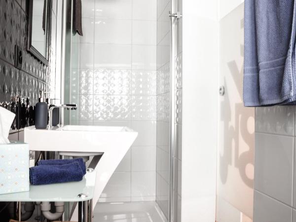 B&B 7e Art : photo 5 de la chambre chambre double supérieure