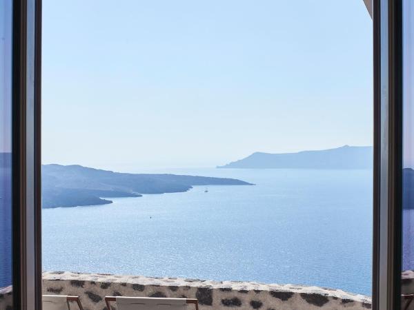 Villa Bordeaux : photo 4 de la chambre suite aqua avec petite piscine privée - vue sur caldeira