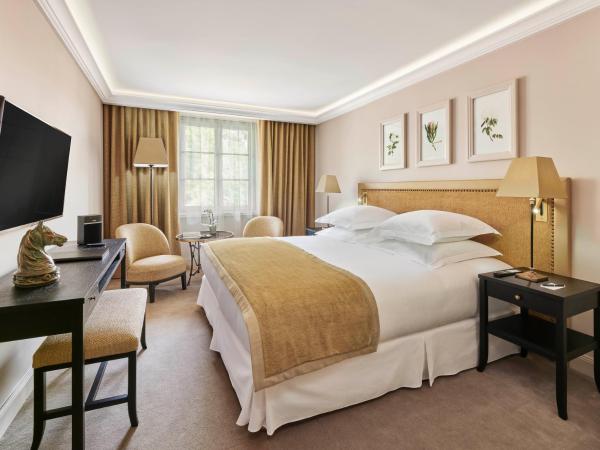 Château Saint-Jean, Relais & Châteaux : photo 4 de la chambre chambre double standard