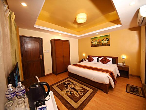 DOM Himalaya Hotel : photo 3 de la chambre chambre double ou lits jumeaux de luxe - navette depuis l'aéroport gratuite