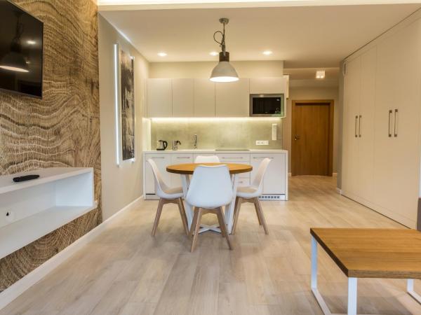 Royal Hill Residence : photo 8 de la chambre appartement avec vue sur la montagne