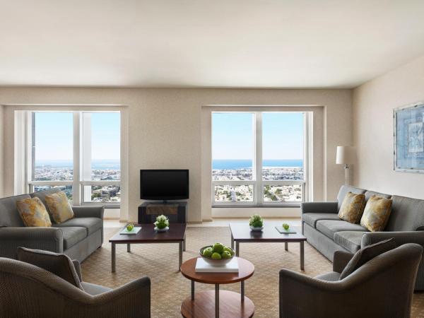 Shangri-La Apartments : photo 1 de la chambre appartement 3 chambres - vue sur mer