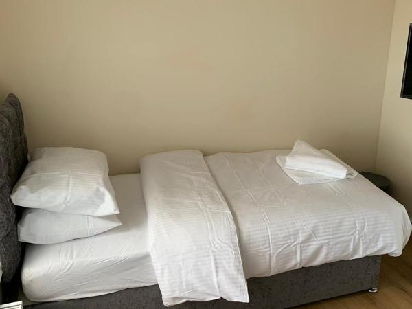 Smeaton serviced Accommodation : photo 4 de la chambre chambre triple standard