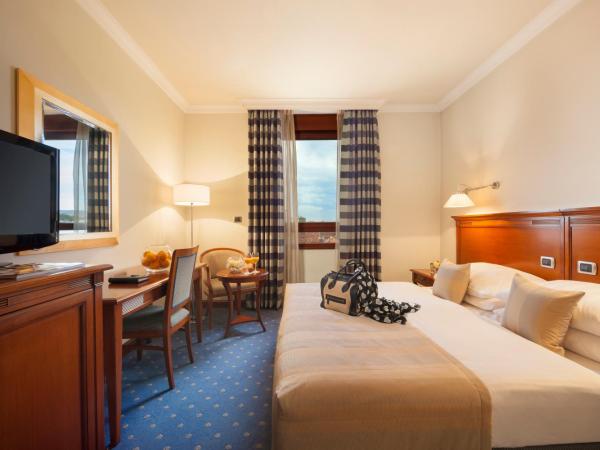 Best Western Premier Hotel Astoria : photo 1 de la chambre chambre double avec lit king-size