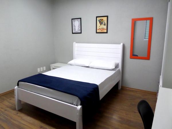 Visto Hostel : photo 9 de la chambre grande chambre double