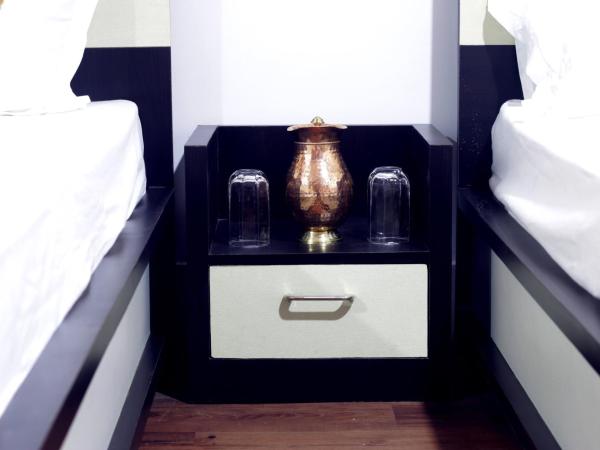 The Majestic Bed & Breakfast : photo 5 de la chambre chambre double ou lits jumeaux avec salle de bains privative