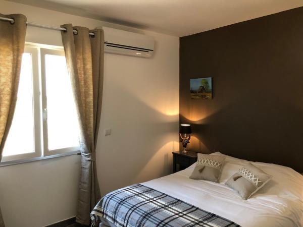 Manade Cavallini - Mas de Pioch : photo 1 de la chambre appartement - rez-de-chaussée