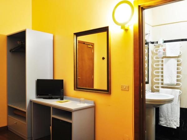 Hotel San Guido : photo 7 de la chambre petite chambre simple