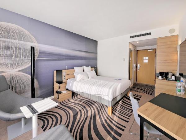 Novotel Katowice Centrum : photo 3 de la chambre chambre exécutive avec lit queen-size