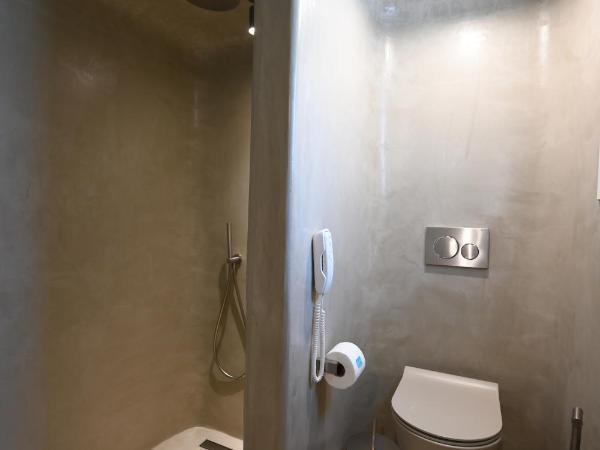 Mykonos Bay Resort & Villas : photo 4 de la chambre résidence premium standard avec jacuzzi extérieur – bâtiment annexe