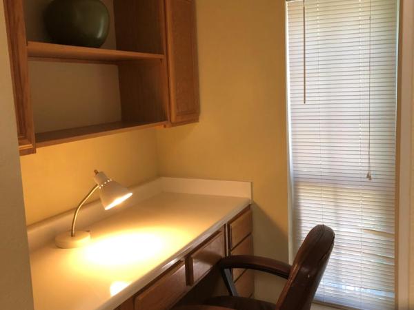 The Reside Fully Furnished Condos - Medical Stays Welcome : photo 6 de la chambre appartement 3 chambres