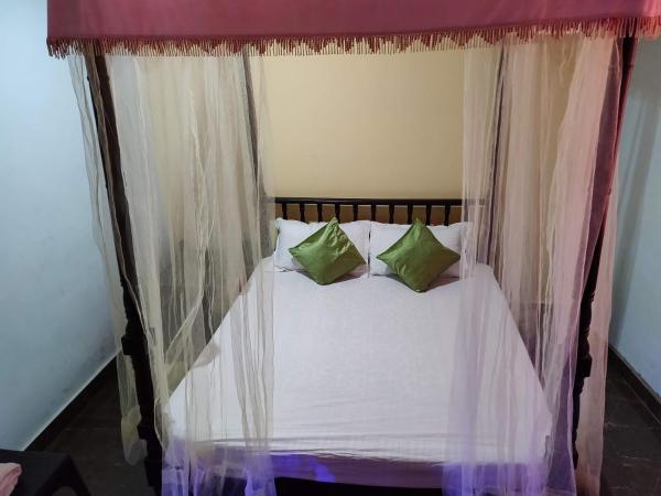 Jagat Villa Guest House : photo 4 de la chambre chambre double ou lits jumeaux supérieure