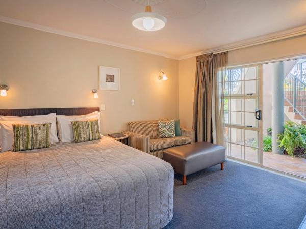 Silver Fern Rotorua Suites & Spa : photo 4 de la chambre studio supérieur avec piscine spa