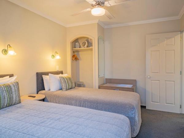 Silver Fern Rotorua Suites & Spa : photo 6 de la chambre family one bedroom suite with spa pool