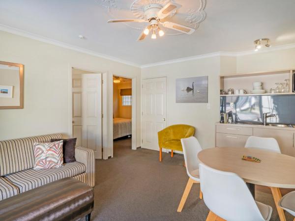 Silver Fern Rotorua Suites & Spa : photo 7 de la chambre family two bedroom suite with spa pool