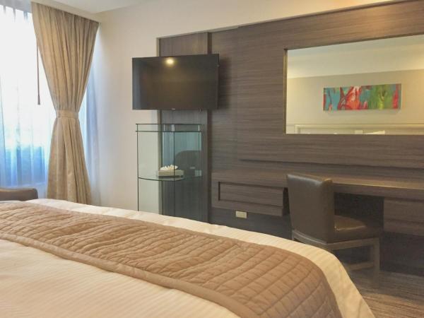 Hotel Marbella : photo 1 de la chambre chambre lit king-size