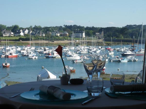 Hôtel des Rochers : photo 6 de la chambre chambre classique - vue sur cour