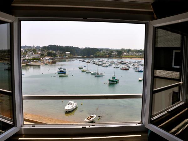 Hôtel des Rochers : photo 7 de la chambre suite - vue sur mer