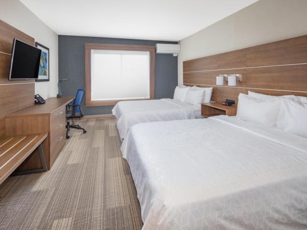 Holiday Inn Express San Diego Airport-Old Town, an IHG Hotel : photo 1 de la chambre chambre avec 2 grands lits queen-size 