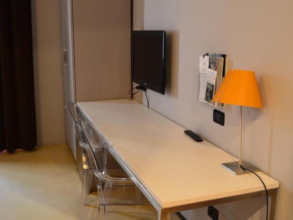 Art Hotel Boston : photo 5 de la chambre chambre triple standard