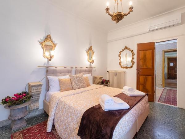 Hotel Mezzo Pozzo : photo 2 de la chambre appartement de luxe - bâtiment séparé