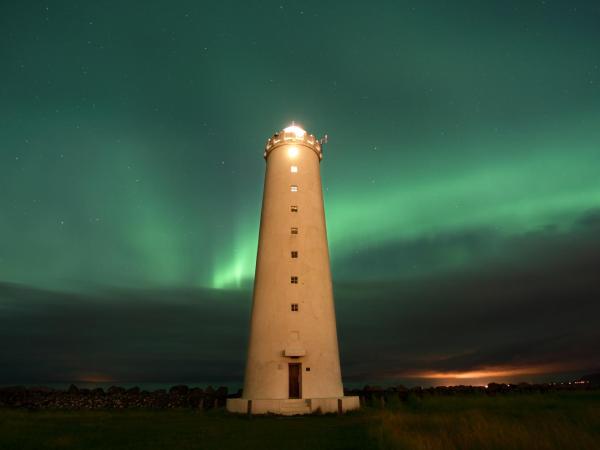Grótta Northern Lights - Apartment & Rooms : photo 6 de la chambre appartement 3 chambres