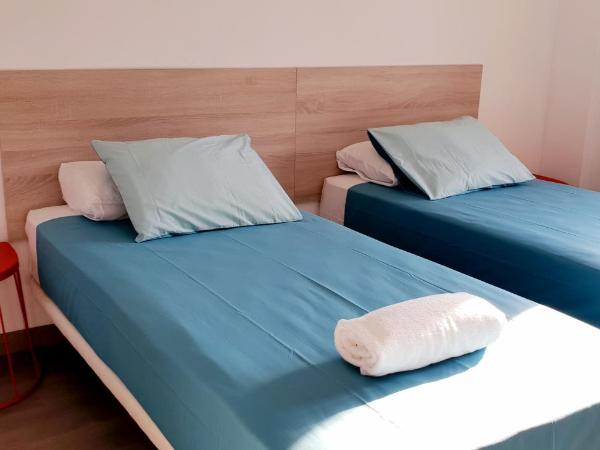 Pensión La Estrella : photo 5 de la chambre chambre lits jumeaux avec salle de bains privative