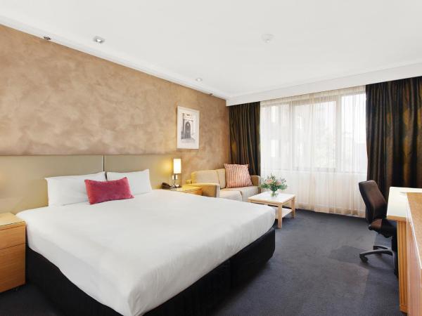 Mercure Melbourne Albert Park : photo 2 de la chambre chambre lit king-size premium