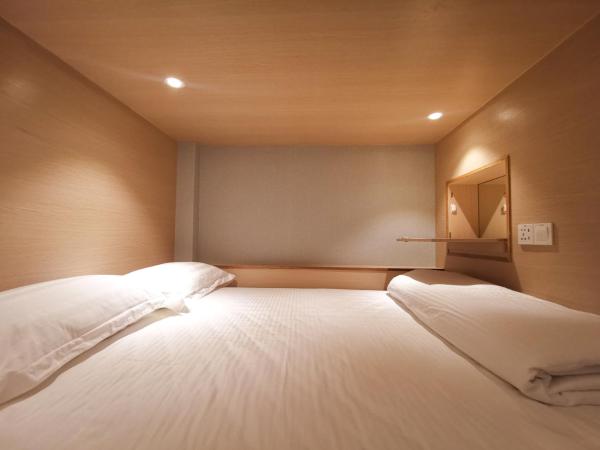 Attrus Bed & Breakfast : photo 2 de la chambre lit superposé dans dortoir mixte