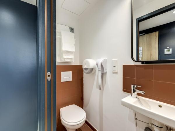 The People - Paris Bercy : photo 8 de la chambre chambre quadruple