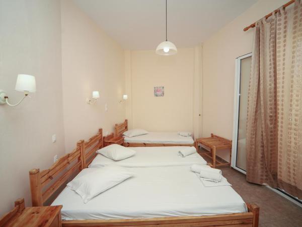 Europe Hotel : photo 6 de la chambre chambre quadruple