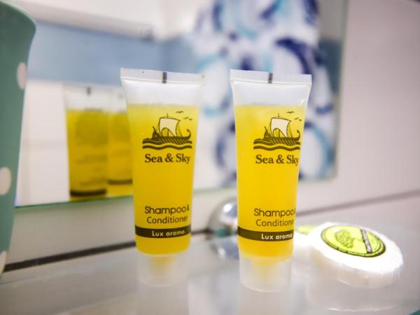 Europe Hotel : photo 9 de la chambre chambre triple