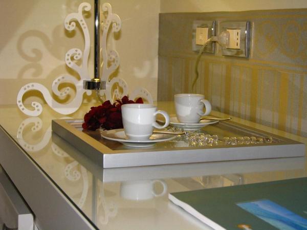 JR Hotels Oriente Bari : photo 2 de la chambre chambre double ou lits jumeaux confort 
