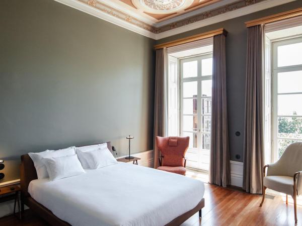 Menina Colina Guesthouse : photo 6 de la chambre chambre double supérieure - vue sur jardin