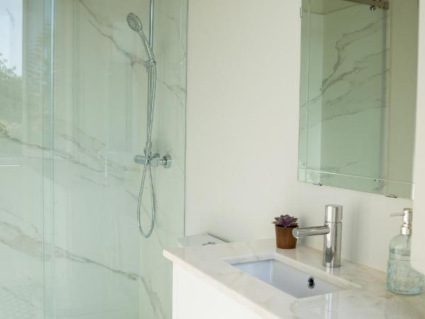 Queen's Garden Hostel : photo 4 de la chambre lit dans dortoir mixte de 6 lits