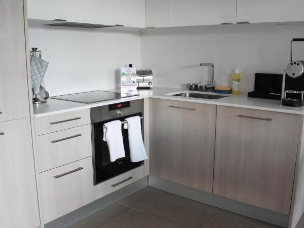 Clos des Oliviers Grimaud - Meublé de Tourisme : photo 5 de la chambre appartement 1 chambre en duplex avec jardin