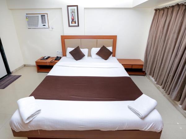 Lucky Hotel Goregaon : photo 2 de la chambre chambre double deluxe