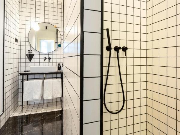 One Shot Fortuny 07 : photo 3 de la chambre chambre exécutive