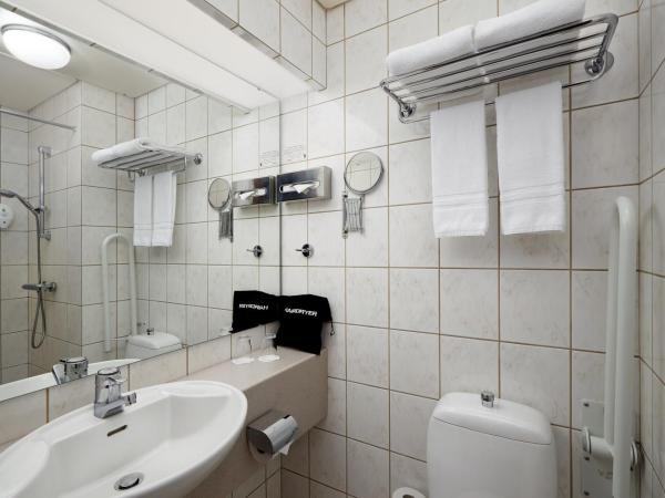 Hotel Ísland - Spa & Wellness Hotel : photo 3 de la chambre chambre double standard