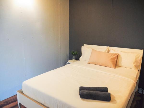 GRAYHAUS SOHO Ipoh : photo 1 de la chambre chambre supérieure lit queen-size