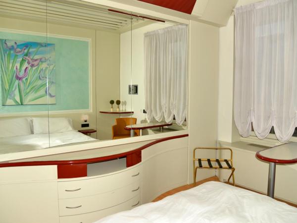 Hotel Giotto : photo 3 de la chambre chambre double