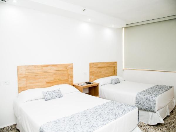 Booking 500 : photo 1 de la chambre chambre lits jumeaux