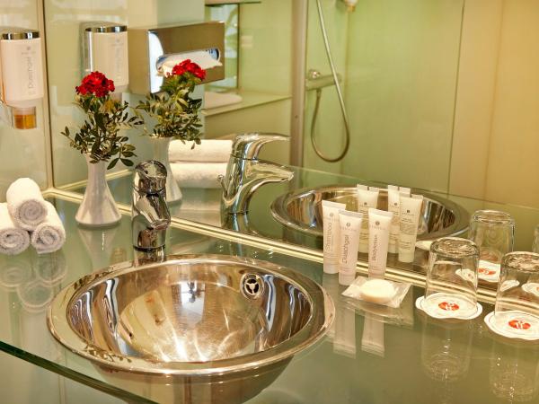 H+ Hotel Berlin Mitte : photo 7 de la chambre chambre double affaires