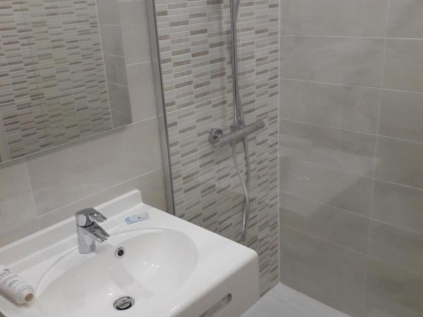 Hôtel de l'Orme, Akena : photo 1 de la chambre chambre double supérieure