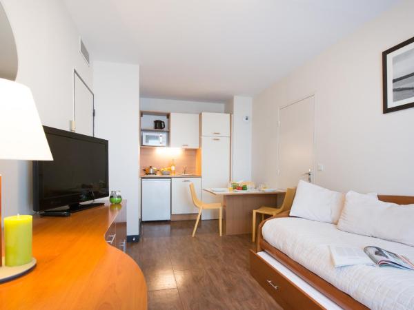 Comfort Aparthotel Saint-Nazaire Les Portes de l Ocean : photo 2 de la chambre one bedroom apartment