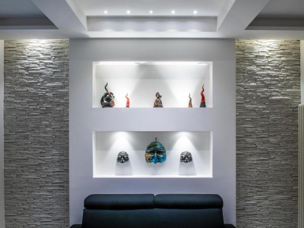 Rettifilo 201 Exclusive Rooms : photo 3 de la chambre appartement avec balcon