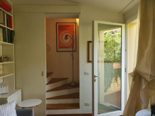 B&B Griffoni 7 : photo 2 de la chambre grande chambre double